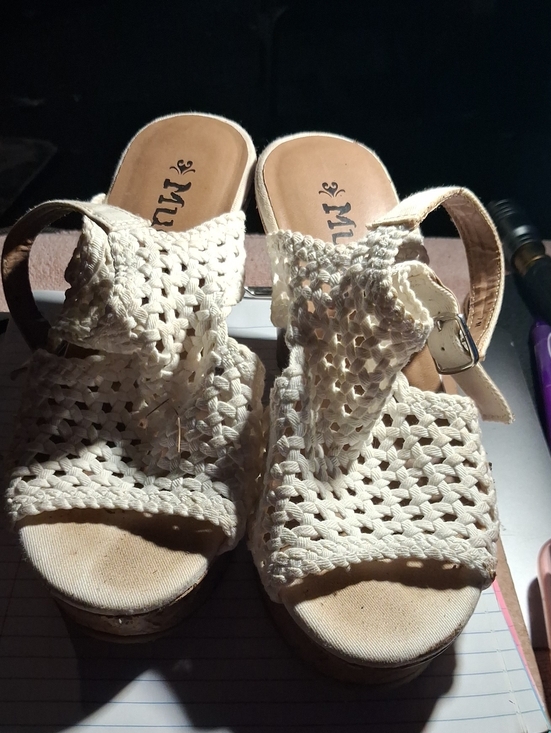 Mudd Shoes - Mudd Wedge Sandals with Crochet Upper in Cream
